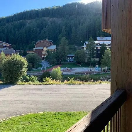 Apartment Confortable Appartement, Panorama Sud, Vue Montagne Allos